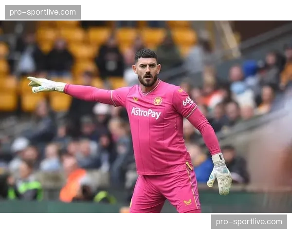 “消息：英超联盟将开会审议关于“门将持球时间”新规，旨在加快攻防节奏”