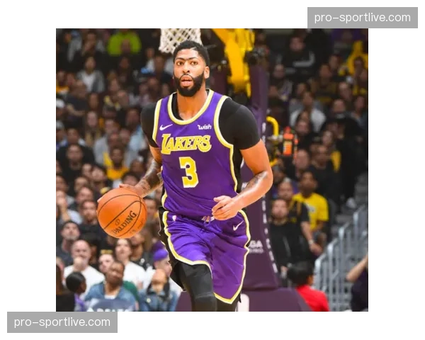 印第安纳狂热控卫凯特琳-克拉克伤病恢复良好，已无上场时间限制